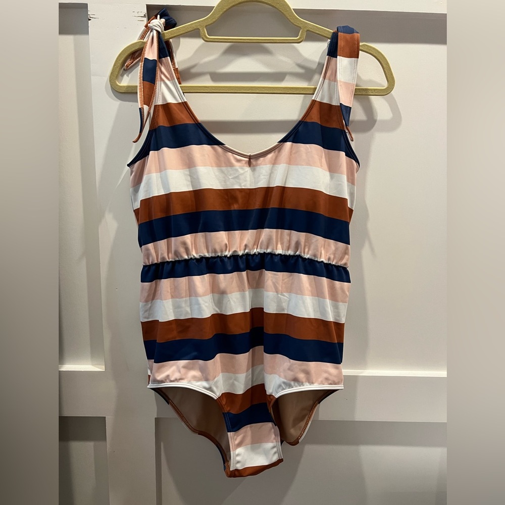 Kortni Jeane, XL, tie shoulder V-neck one-piece